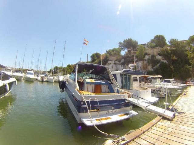El barco en el puerto.jpg